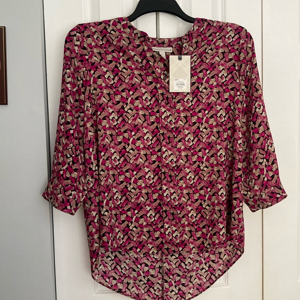 NWT Dana Buchman Women’s Large hi lo blouse